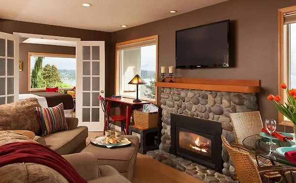 Bed & Breakfast Three Tree Point Bed And Breakfast Burien