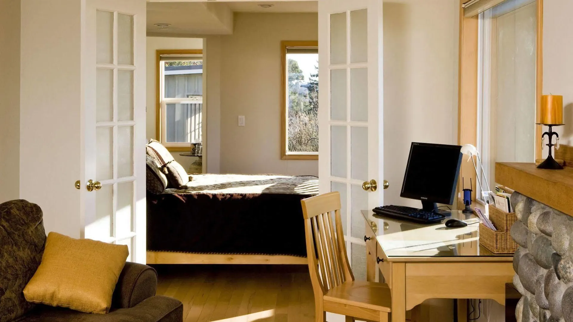 Three Tree Point Bed And Breakfast Burien Bed & Breakfast